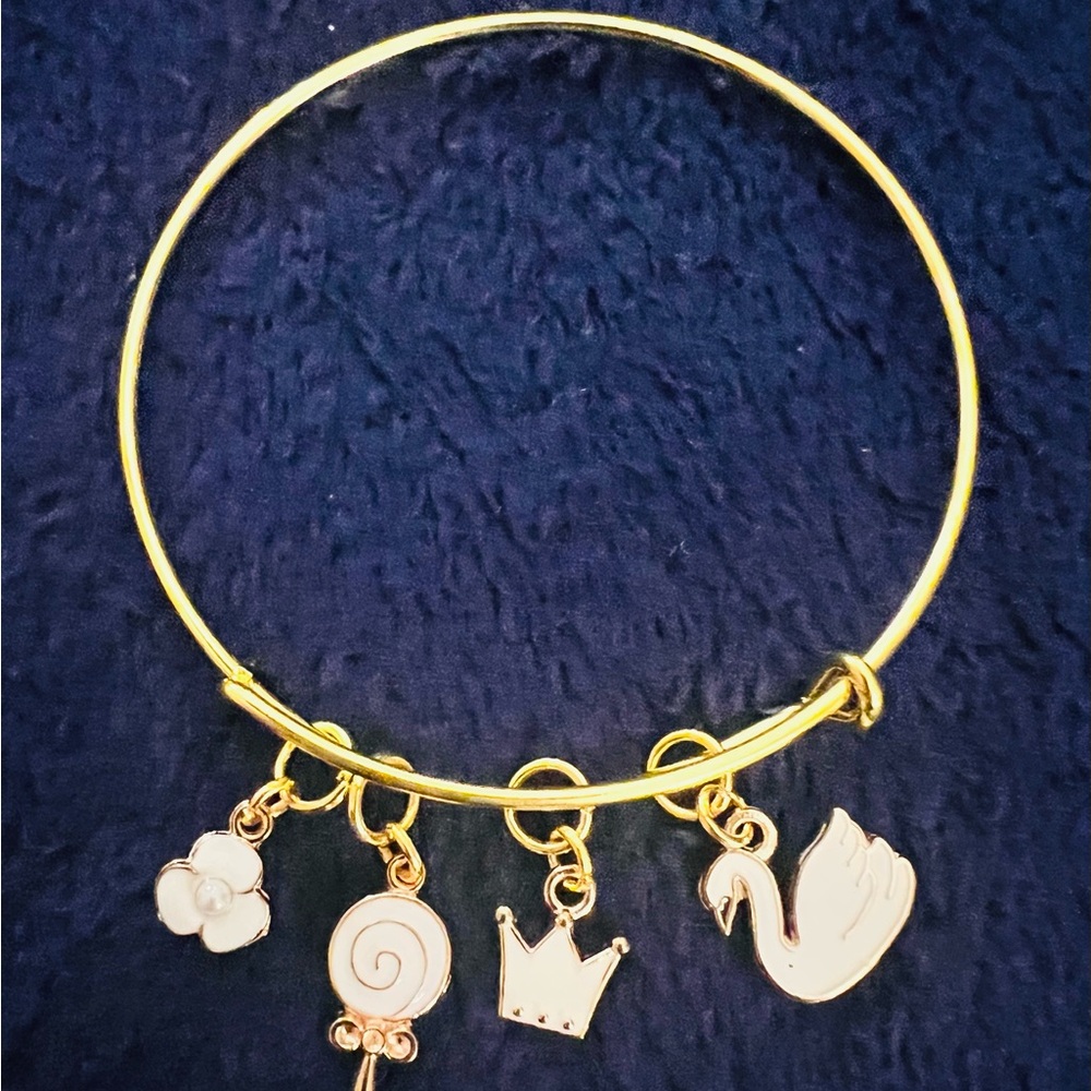 Charm bracelet with charms.